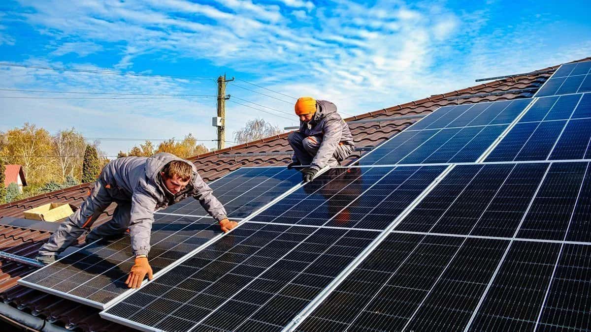 Your Roof. Your Solar. Our Responsibility.